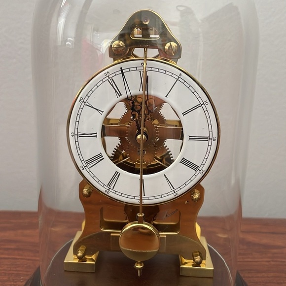 Vintage Du Chateau Dome Clock in gold - Picture 3 of 11